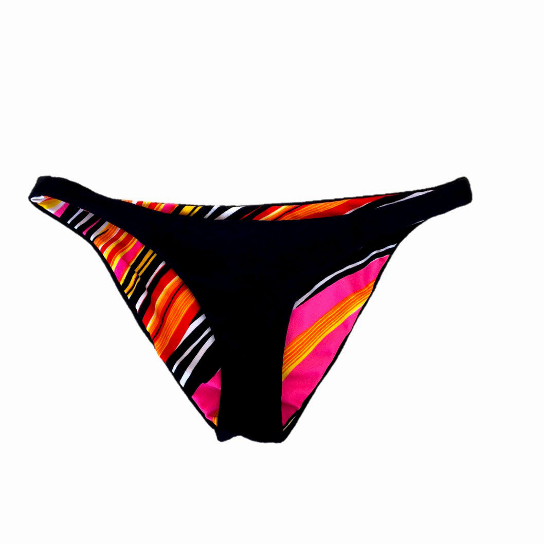 Bikini Bottoms for Flatter Bottoms