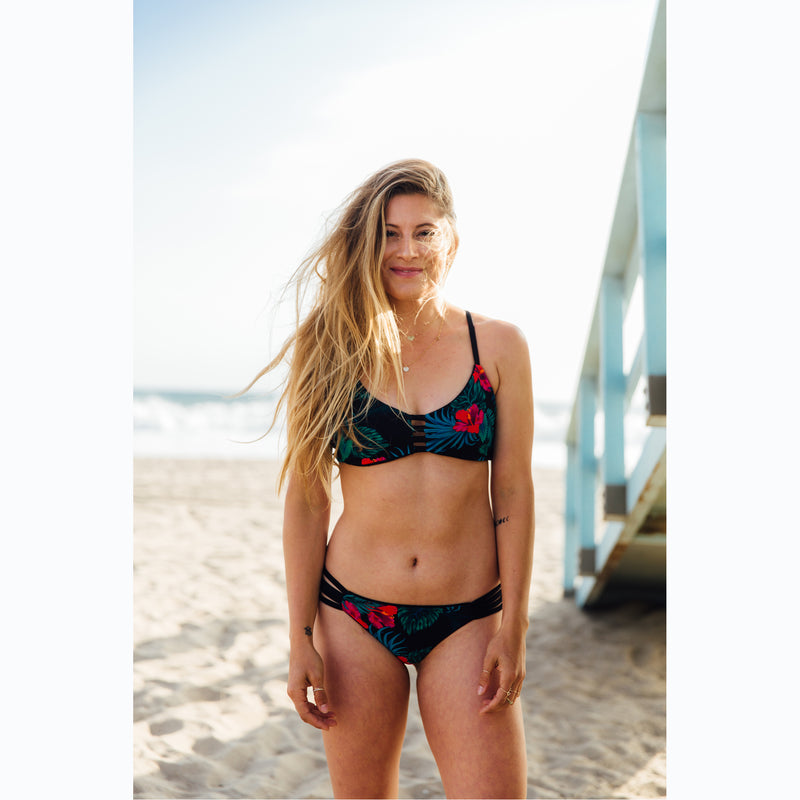 reversible bikini top v back sport athletic black tropical hibiscus el matador beach volleyball surfing Pepper Swimwear